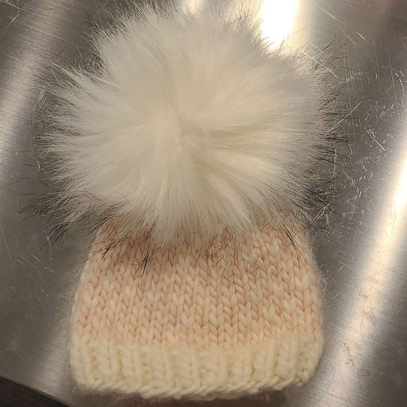 None Other - Infant hat ny boutique 6m and under fur and knit winter photo shoot prop